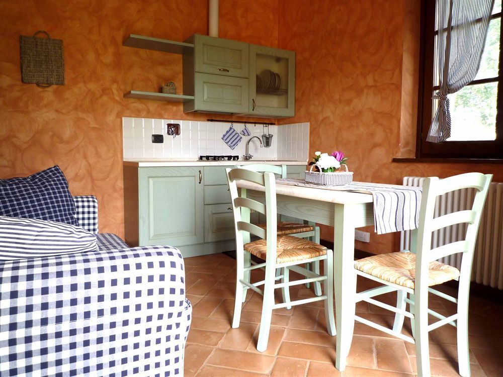 Hostal Casale San Rufino D'Arce Asís Exterior foto